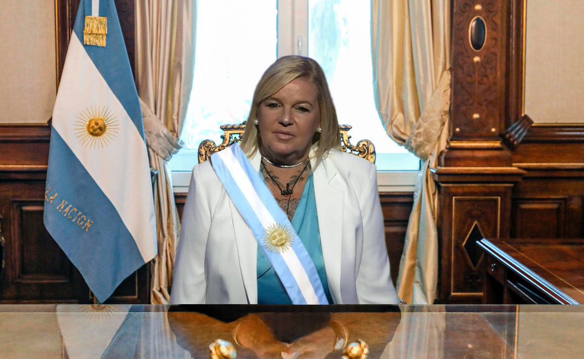 emi_messina's tweet photo. Nos queda Ella.  #GranHermano https://t.co/yo4bREYod6