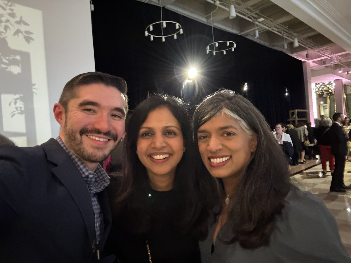 DrArturoAI's tweet photo. Great times at the @ASCO Presidential Reception #ASCO24 - congratulations to @ASCOPres for a wonderful tenure, and to Dr. Robin Zon for her upcoming presidency @OncBrothers @CharuAggarwalMD @jrgralow @MassiveBio @capitalhealthnj https://t.co/RPhP3KpA2y