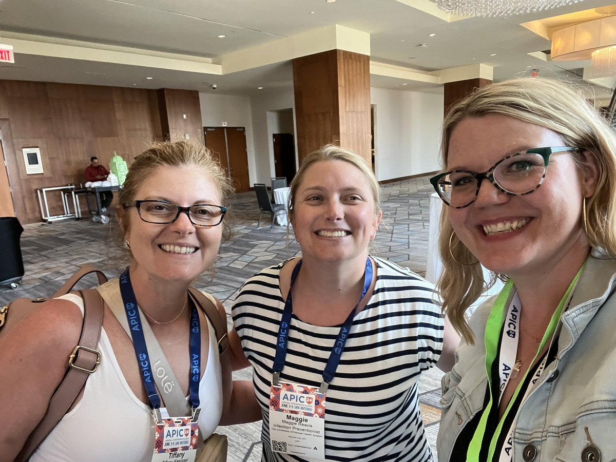 Excellent kickoff for #APIC24! The #strategicpartner reception allowed industry #IPs to connect with <a href="/APIC/">APIC</a> chapter leaders! <a href="/boxfulloletters/">Rebecca Battjes, MPH, CIC, FAPIC</a> <a href="/dberriecass/">DA</a> <a href="/NoHAIs_TexasIP/">Pat Jackson</a> &amp; <a href="/tiffany_horsley/">Tiffany Horsley Kesinger</a>