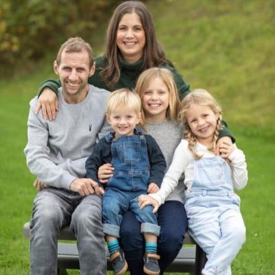 So saddened to hear the news of Rob Burrows passing. 
What an inspiration and outstanding human being he was. 
Thoughts and prayers to his wife and young family. 
<a href="/leedsrhinos/">Leeds Rhinos</a> 
<a href="/WarringtonRLFC/">Warrington Wolves</a>