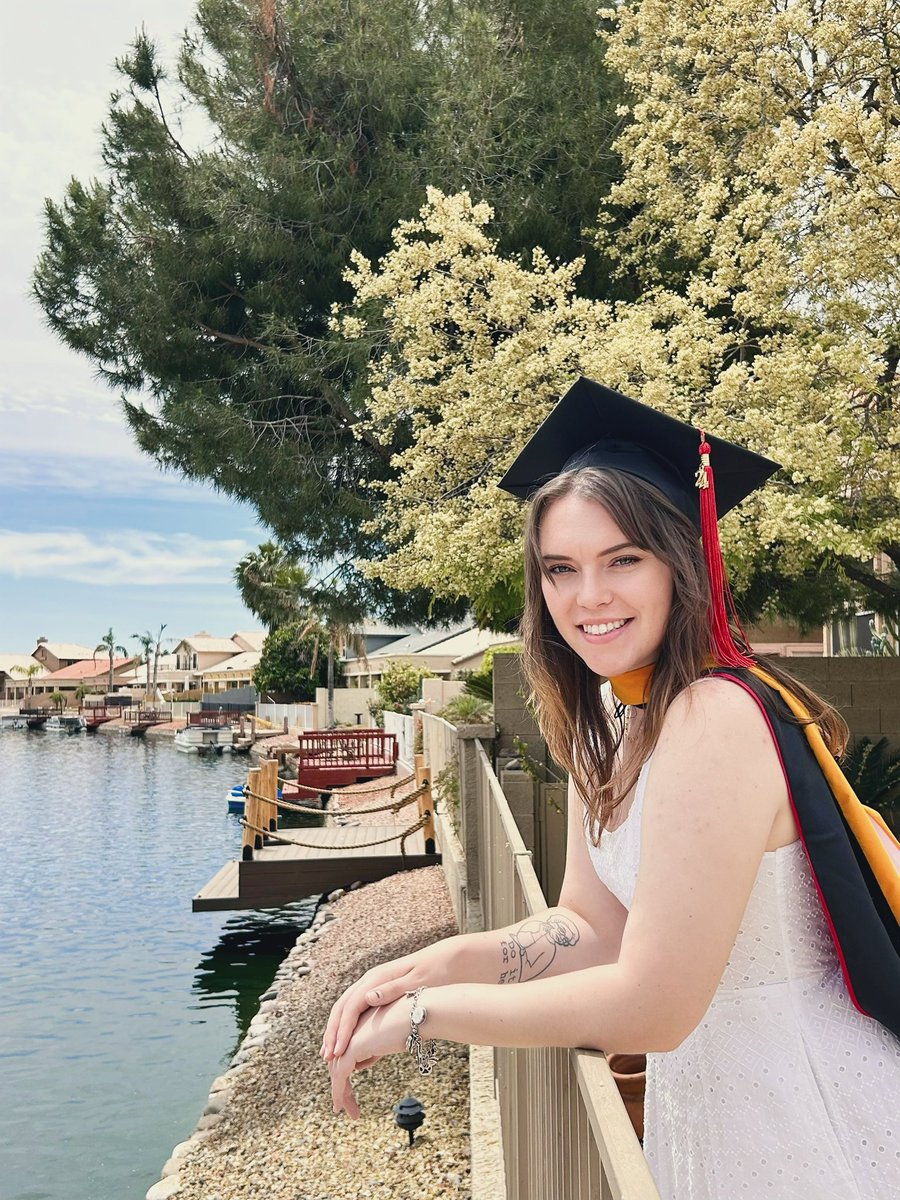 SHSUgeo's tweet photo. Congratulations to ⚒️ Geology alumna and TA, Meghan Puente, on completing her Master’s degree in Geoscience at Western Kentucky University.  She recently has been in the field doing water quality sampling &amp; water level/discharge measurements to estimate pollutant loadings 🌟 https://t.co/a3Vn4UVykH