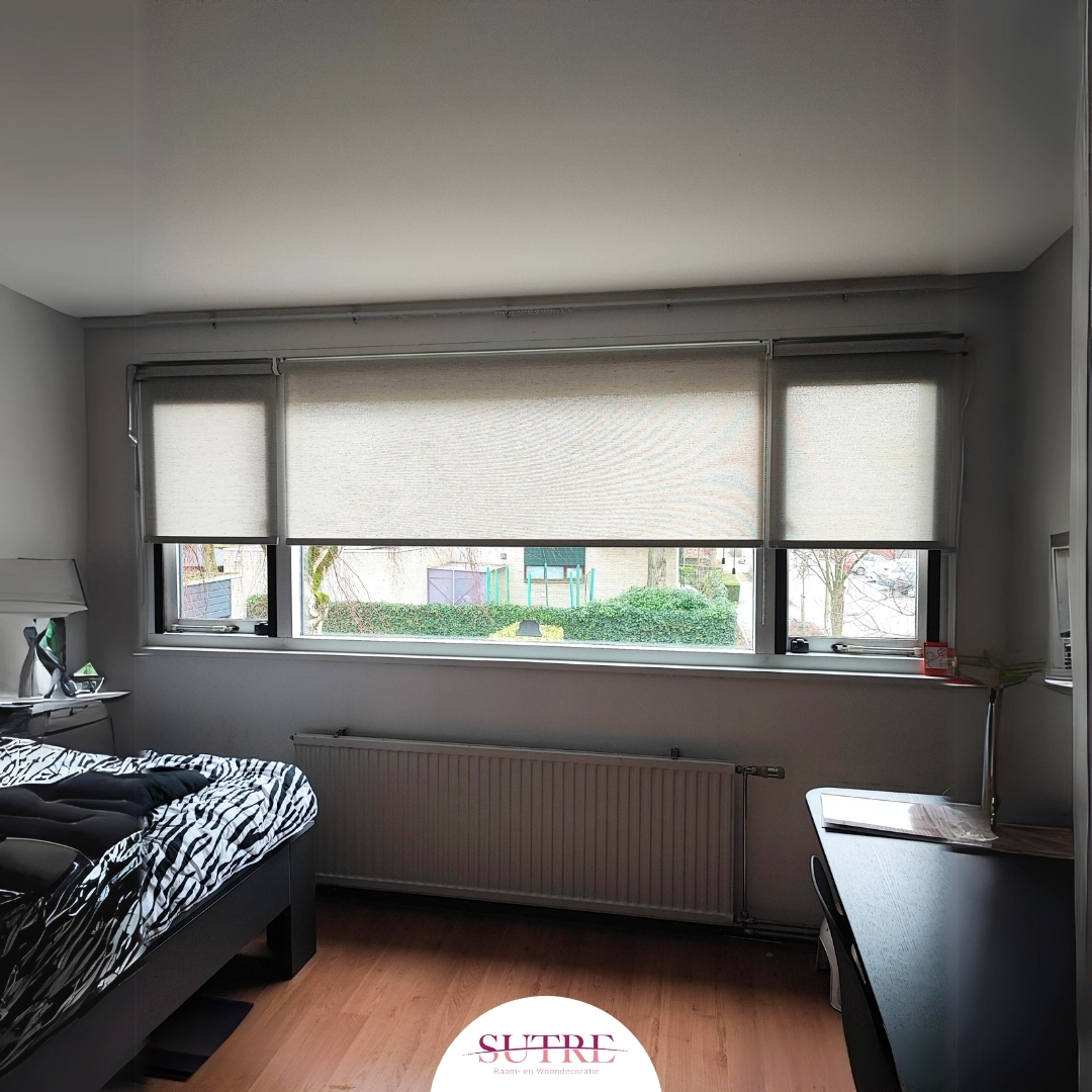 SutreHome's tweet photo. Ontdek de kracht van decoratie om het gewone speciaal te maken!

📲 0634303000
🌐https://t.co/IBJfxQQu74

#snellevering #bmfabrics #vitrage #inbetween #inmeten #raamdecoratie #raambekleding #raamdecoratieopmaat #houtenjaloezieën #aluminiumjaloezieen #zwarthoutenjaloezieën https://t.co/2PvyP759jj