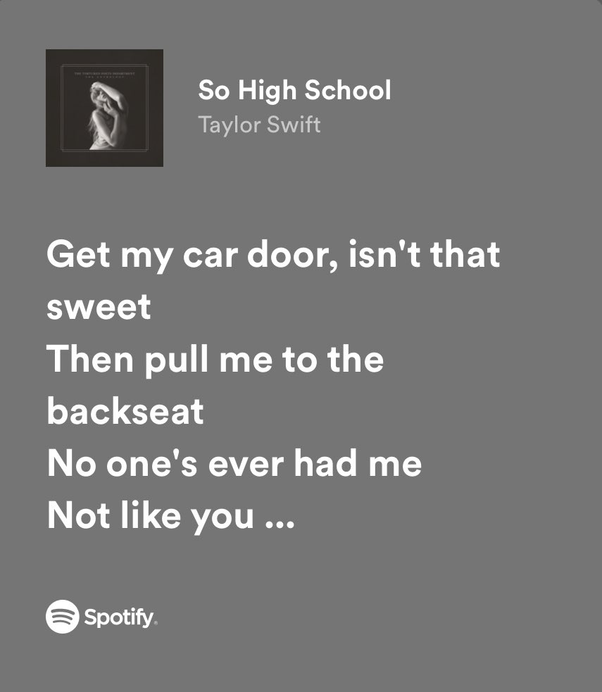 apriIini's tweet image. get my car door isn’t that sweet???? 😁