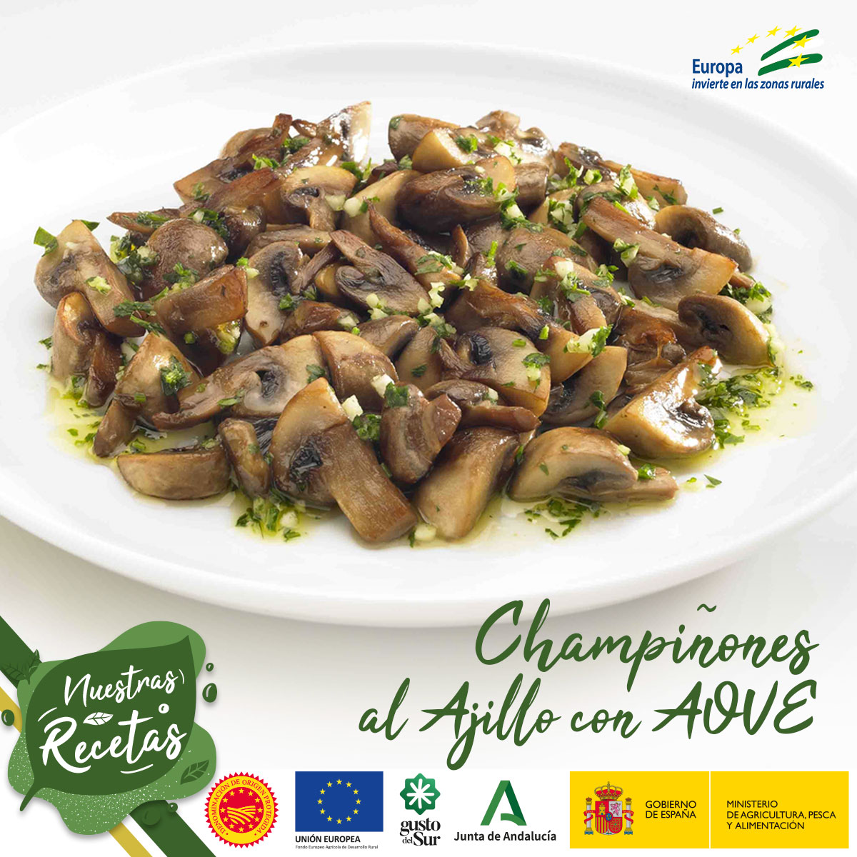 1️⃣ Limpia y corta los champiñones en láminas. 
2️⃣ Calienta AOVE en una sartén y añade los ajos picados hasta que estén dorados. 
3️⃣ Incorpora los champiñones, salpica con sal y pimienta, y cocina hasta que estén tiernos. 
4️⃣ Espolvorea con perejil fresco antes de servir.