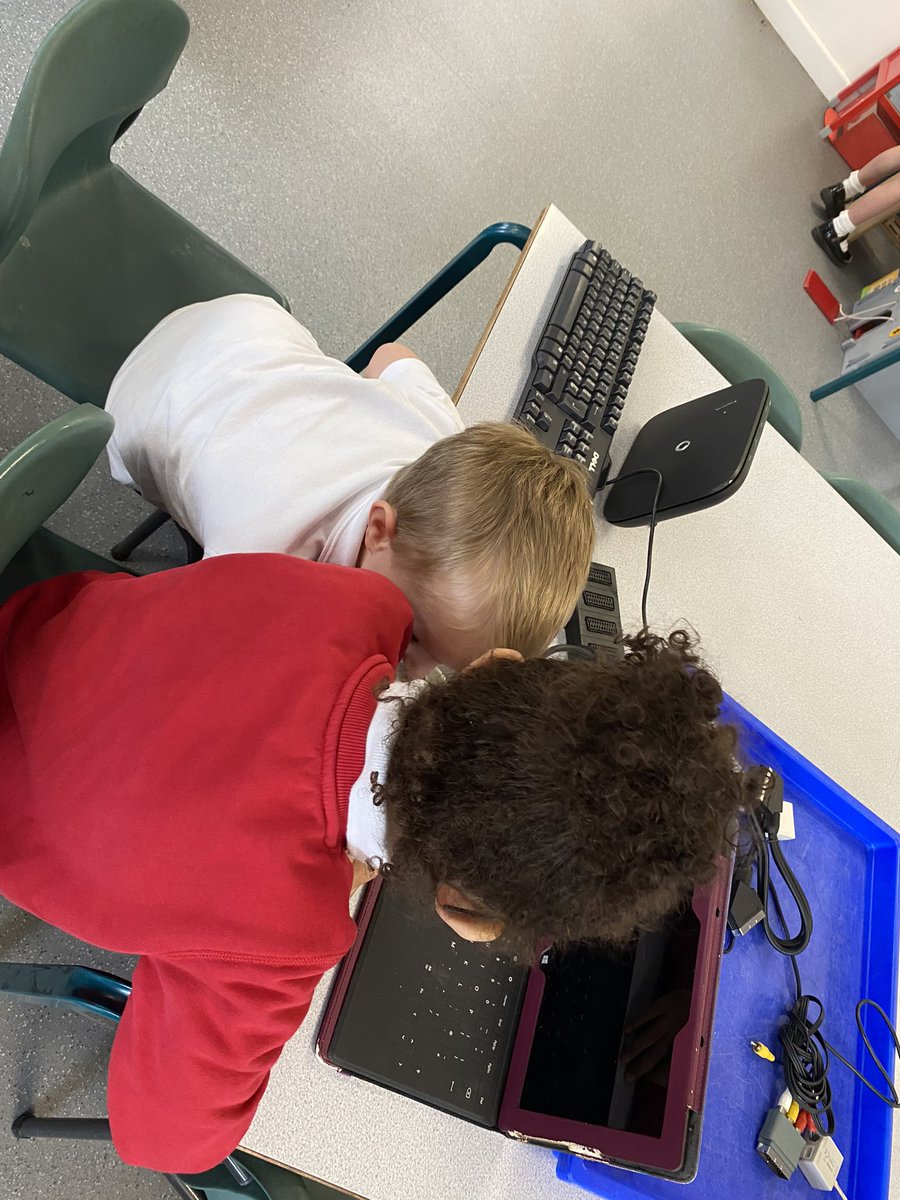 BcaApple's tweet photo. Enjoying exploring our new topic areas… https://t.co/I0BbTnQHCJ