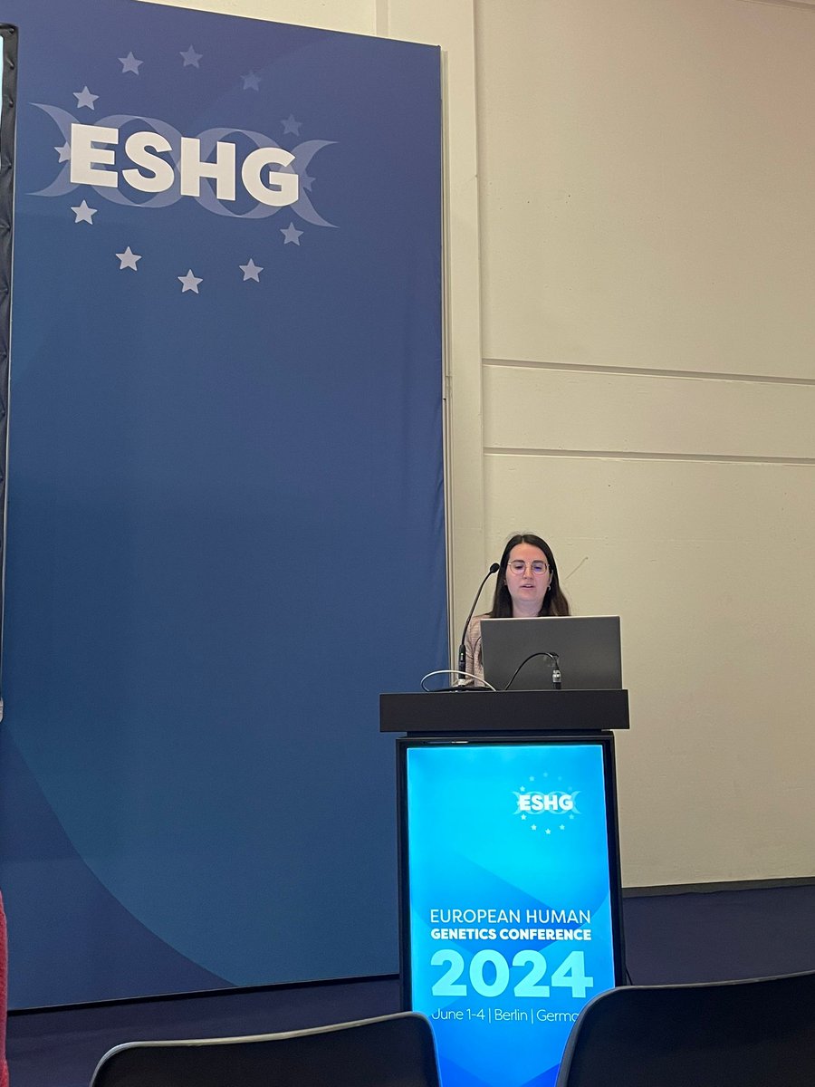 GeneticaSantPau's tweet photo. Our PhD student @AlbaSegarraC presenting at @eshgsociety in Berlin her results on RNAseq as a complementary diagnostic tool in undiagnosed patients with muscle disease. Or how to find a needle in a haystack using RNAseq. @IRSantPau @HospitalSantPau @CIBERER @AEGHgenetica https://t.co/hjaGd1M549