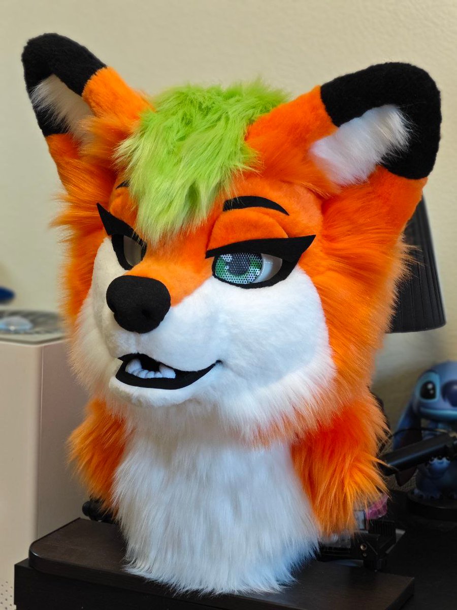 Work continues. The fox is ready
Today there will be a photo shoot and in the next few days she will go home
#fur #fursuitmaker #fursuitcommissions #fursona #fursuitbuilder #fursuitpartial #fursuit #fursuitdancer #fursuiting #fursuitmakin