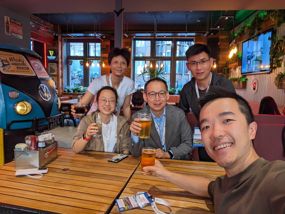 guo_lab's tweet image. It was lovely to see so many old and new friends in Edinburgh #RNA24! Inspired by so much great RNA science and wonderful ideas 💡 #noMoreHaggis @RNASociety
