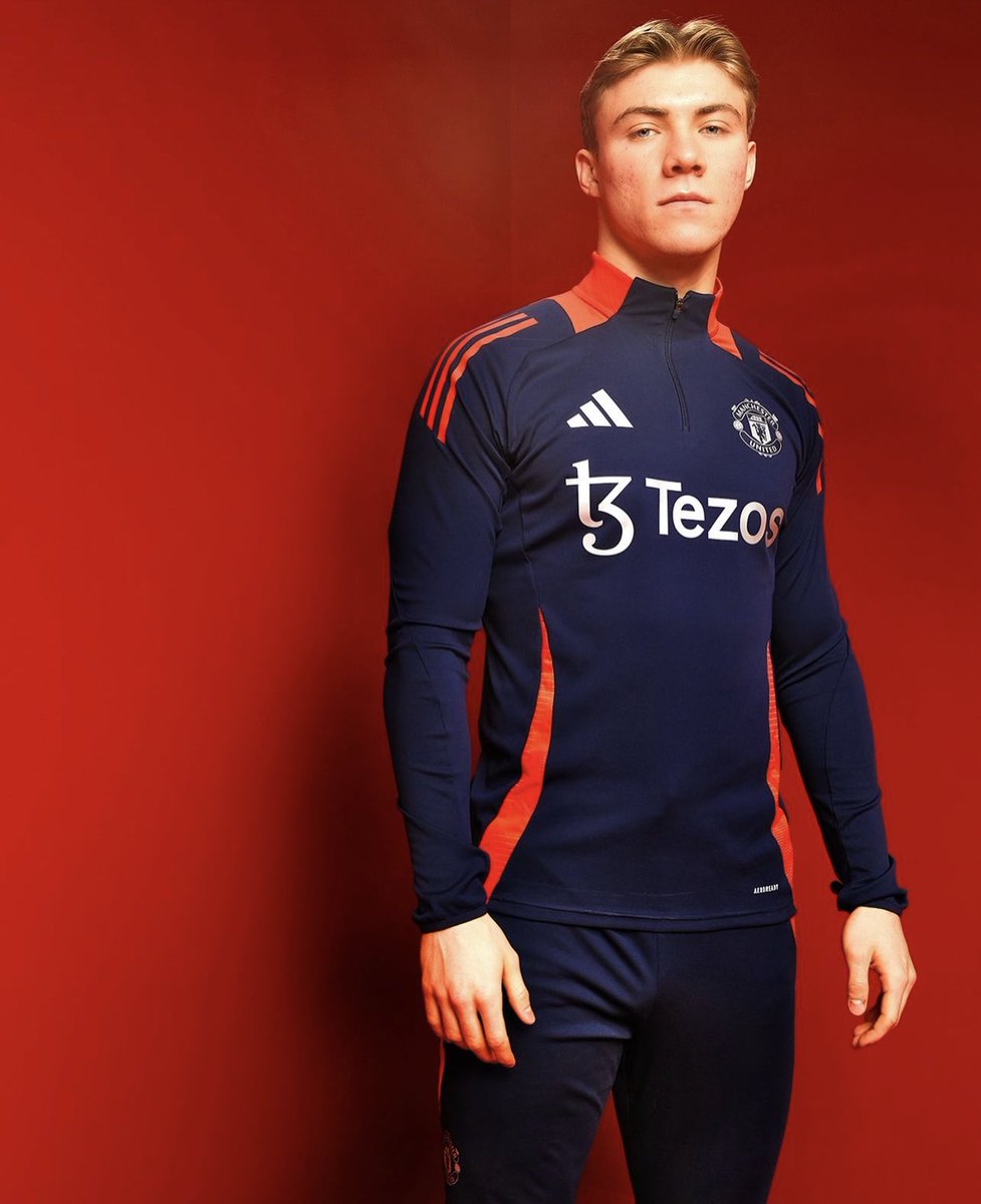 centredevils's tweet photo. #mufc’s 2024-25 adidas training range 📸 https://t.co/rkWUNu8QZF