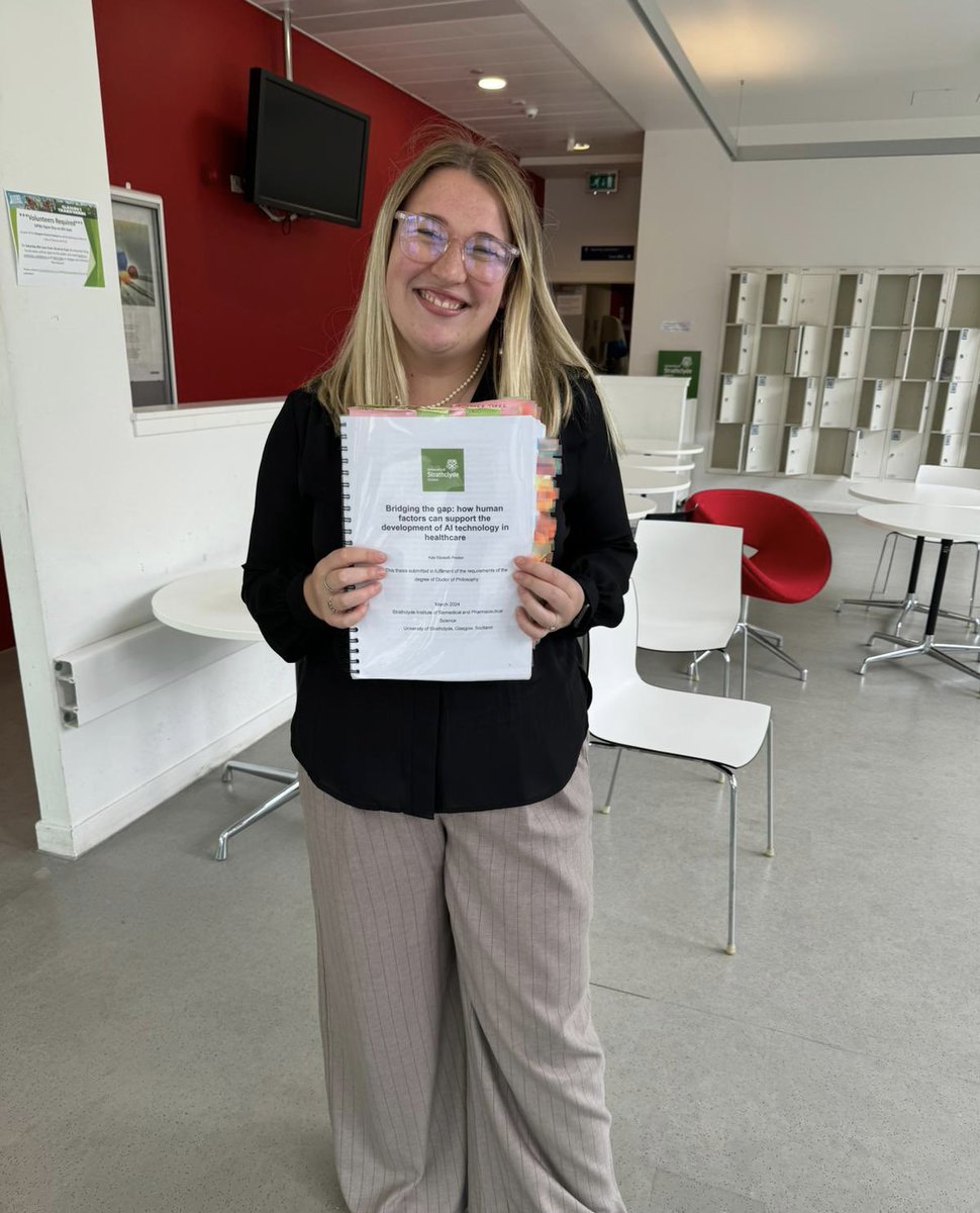 Dr Kate Preston ✨

On friday, I passed my viva with minor corrections! Thank you to my examiners for such an interesting discussion and to my supervisors, family and friends for helping me these last 3.5 years!