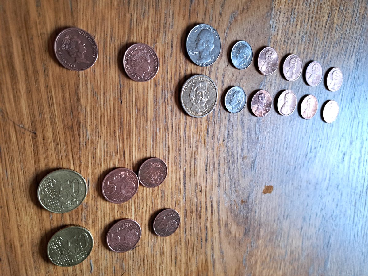 j_martay's tweet image. #HalfTerm #ActivitiesForKids
1,4 Made flags using rulers and sewing skills
2 Identified and counted European, British, and American coins
3 Finished downstairs of model house

#TogetherAtTrinity #HomeEducation #HomeSchool #EYFS #KS1 #EdTwitter #EdChat #Learning