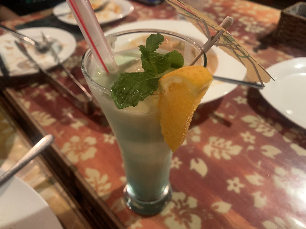 berryworldtrip's tweet photo. 素敵な料理店を見つけた週末🐬
#千葉グルメ #一宮グルメ #seasong #surfing https://t.co/Jk9JVfWi4e