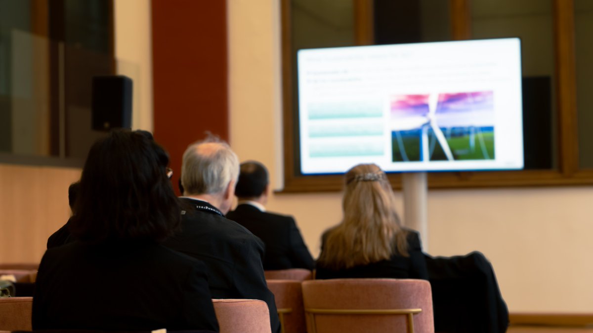 🌍📱 At the “Sixtainability: Paving the Way for a Sustainable 6G” workshop, we're exploring how 6G can transform economic, societal, and environmental landscapes!