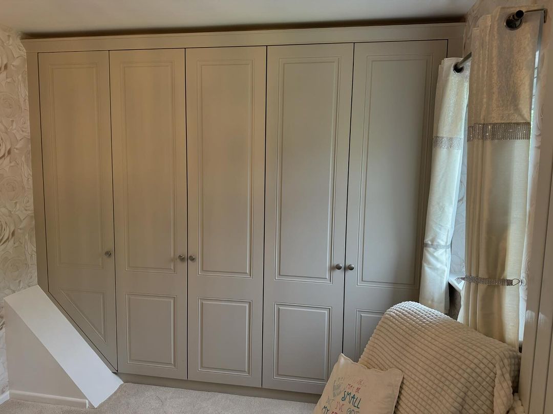 Did you know that you can order made to measure bedrooms to fit any customers space? 🤷 Revelle Interiors Limited recently installed these bedrooms doors. Perfectly executed with our quality Bella Doors.