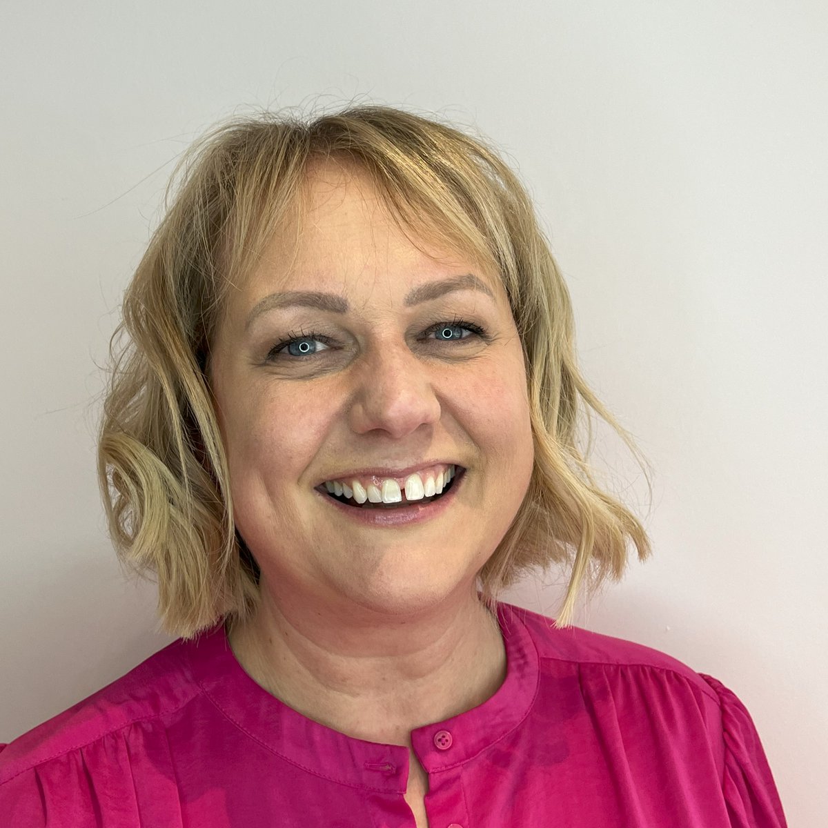 ScodeVocabulary's tweet photo. Who are we? I'm Emma a teacher of over 20 years and one of the founders of Scode. As a child and teenager I struggled with spelling and reading. As a mum to dyslexic girls I was motivated to make a change. Scode was born as I started creating resources to support my daughter. https://t.co/YVnhtML9t0