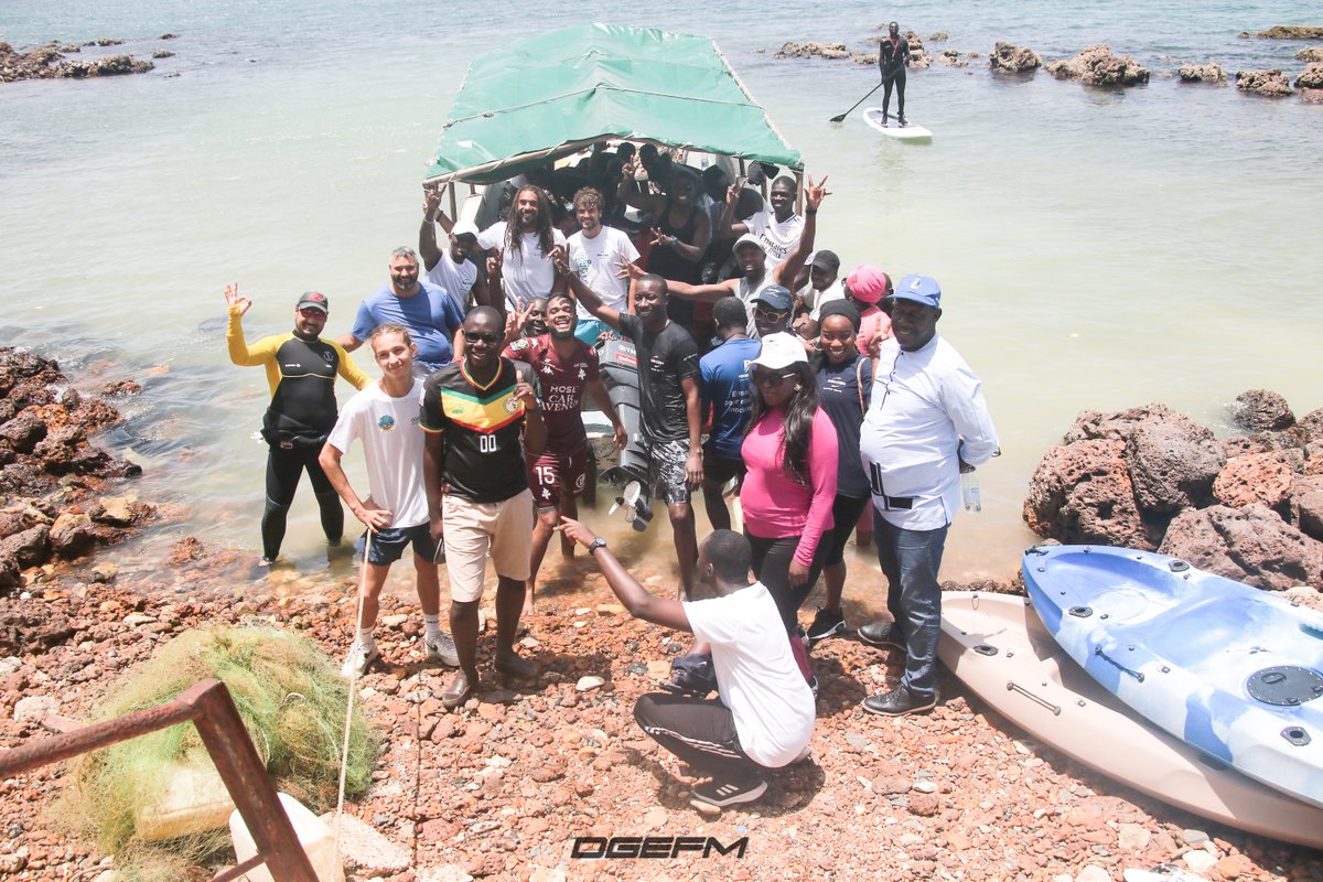 dgefm0's tweet photo. Participation de la DGEFM à la journée de nettoyage des fonds marins organisée ce 1 juin 2024 par notre partenaire technique OCEANIUM DIVING CENTER en compagnie de OCEANACT et de CMA CGM https://t.co/GS3viThZVy