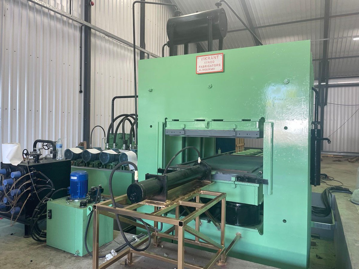 SealmasterUK's tweet photo. 🚨📰 NEWS: We've been busy onsite with the installation of a new Press.

- 2300 ton capacity capability
- Rubber sheets, carpet rubber, cow matts and bumper blocks

Ring 01223 835623 or contact info@skbearings.co.ukfor more info!  

https://t.co/BgzSpHZaac https://t.co/iYZtYTFjhL