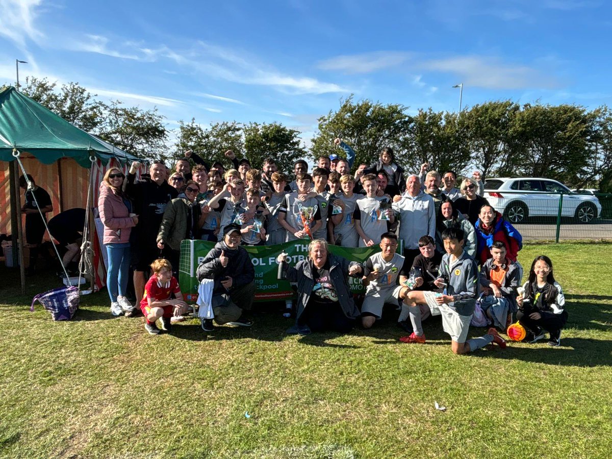 TMcstein's tweet photo. Liverpool premier league champions &amp; cup final winners.🏆🏆

Bootle cup winners.🏆

Blackpool tournament winners.🏆

Boss set of parents and kids. https://t.co/oIlhssoScV