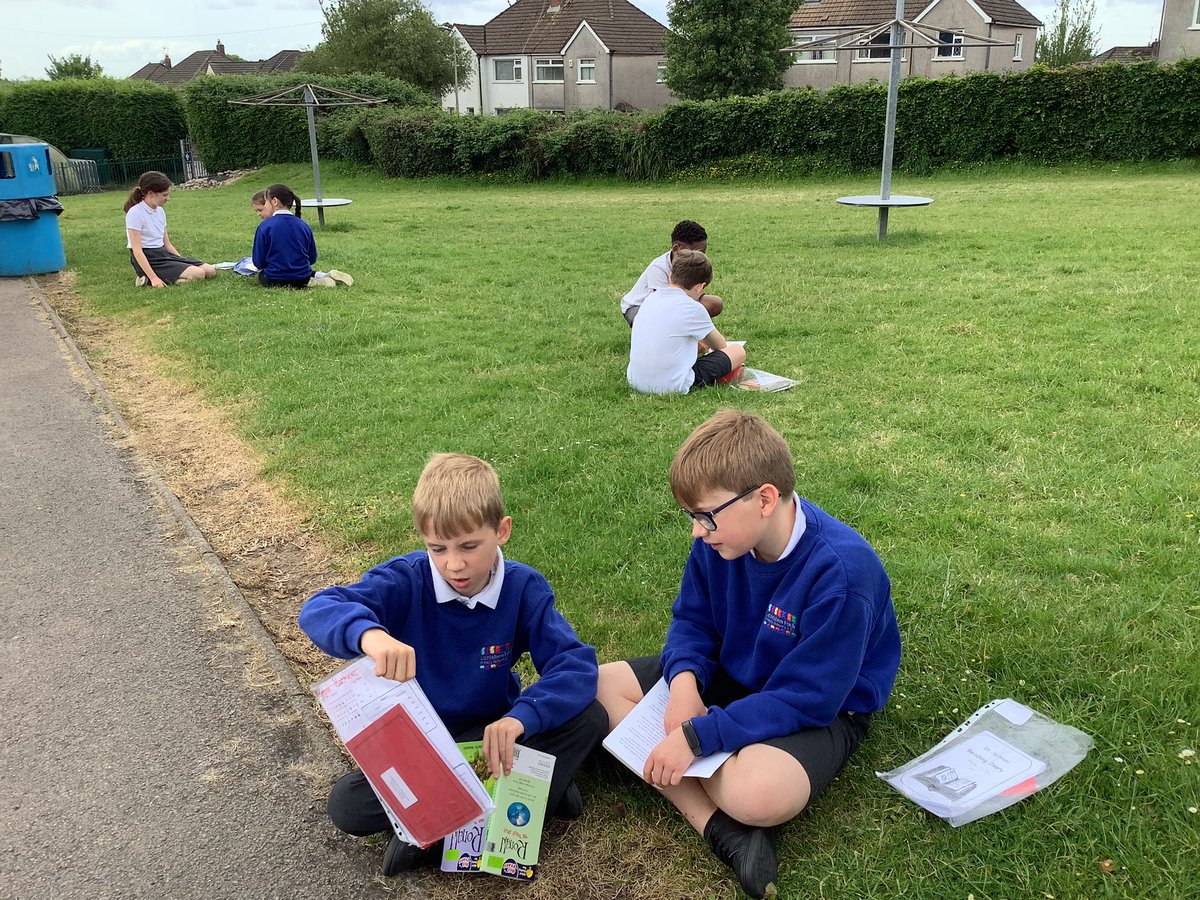 LlanFach2025's tweet photo. Y2 Reading Buddies outside. Always enjoyable! https://t.co/6jiaejtpvx