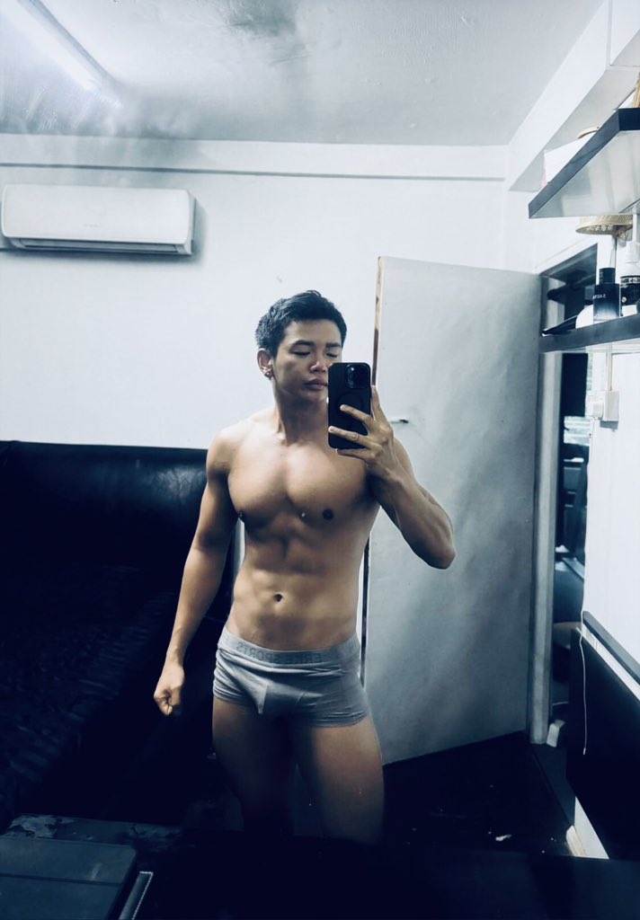 SeanTeow88's tweet photo. Myat Min 😘 #MyanmarGuys https://t.co/pNEeyvwspe