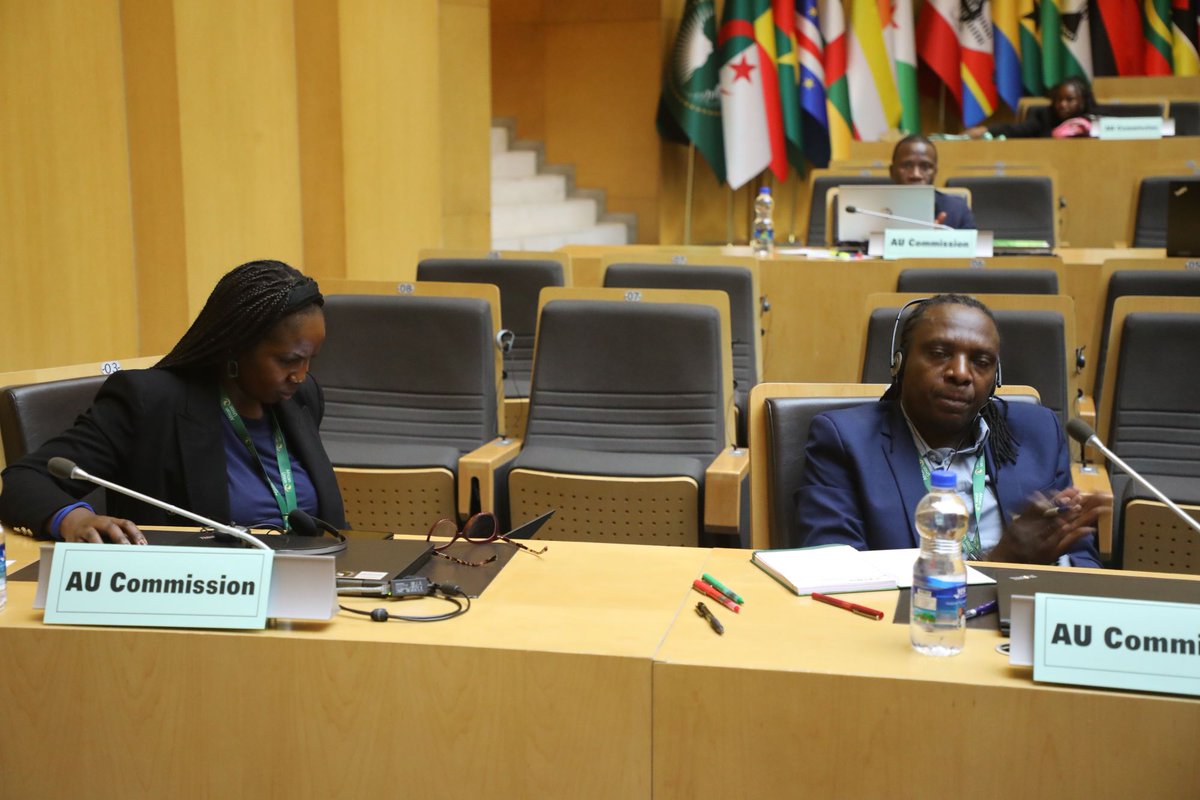 AUC_PAPS's tweet photo. At the 16th Ordinary Meeting of the #STCDSS, Eustace Chiwombe, Head of the Policy, Evaluation &amp; Training Unit at #AU #PSOD, presented the @_AfricanUnion  Chairperson's Report, highlighting  progress since the 15th meeting. Key topics included initiatives ..1/2 https://t.co/aai99JAI1V