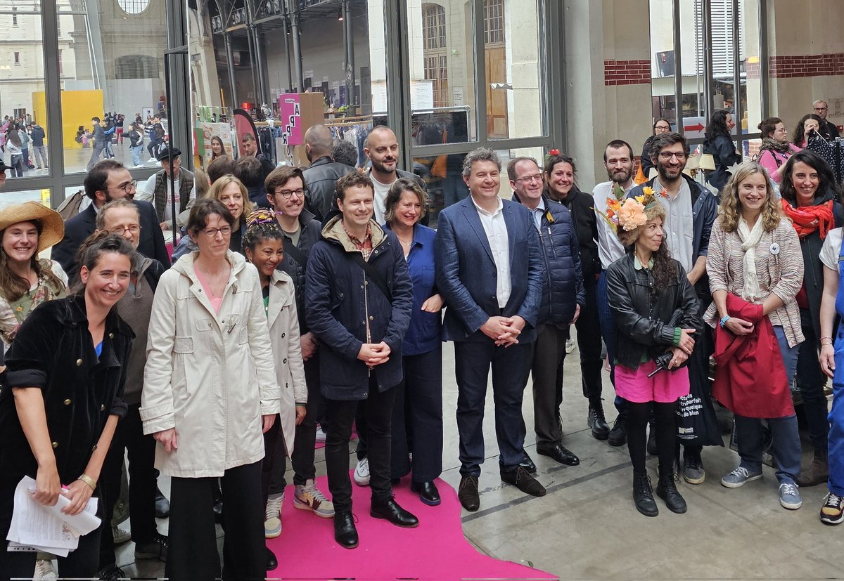 💚Ravis d'avoir accueilli le Festival de la Récup', merci aux équipes mobilisées ♻️le réemploi s'est tjrs pratiqués ds les lieux alternatifs, de culture et de solidarité, par conviction &amp;par nécessité
💥Fiers du dvpt pro de tte une filière pr des villes durables et résilientes🌱