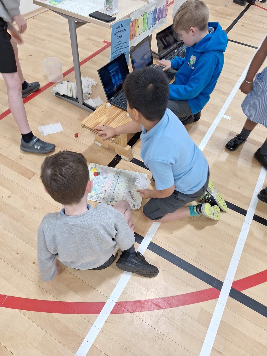 ERCMaidenhillSTEM tweet media