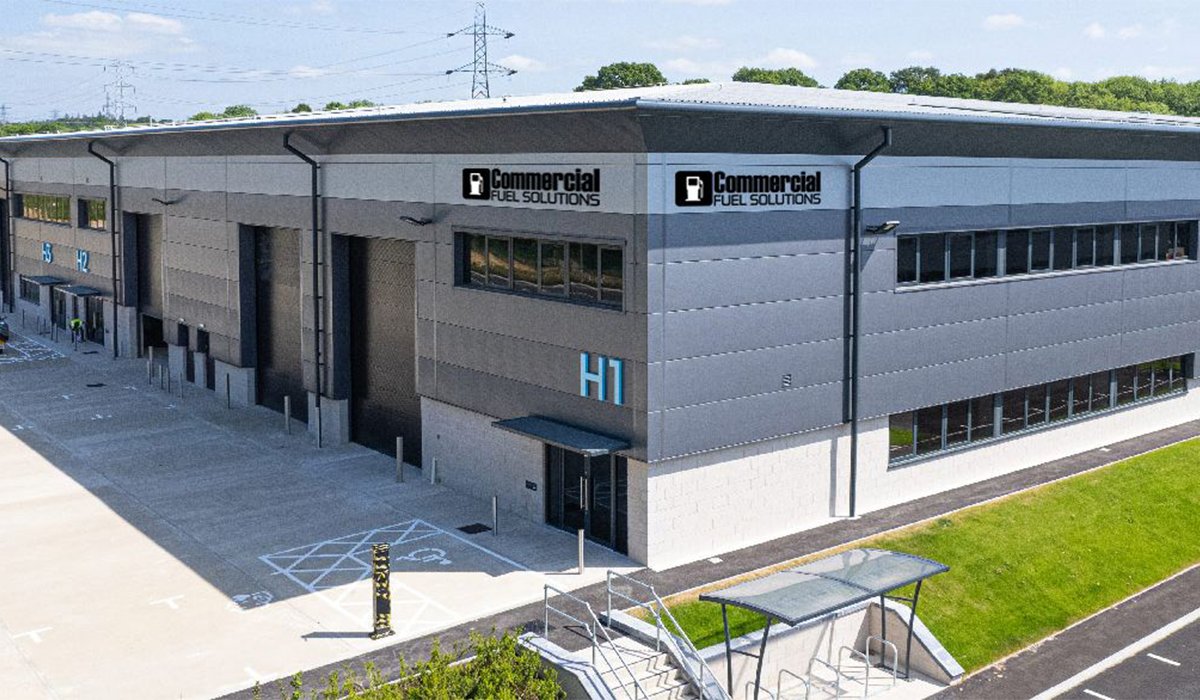 CommFuelNews's tweet photo. @commercialfuels to unveil innovative, low-carbon solutions at the @RTXPO_ . Discover their groundbreaking inititives here: https://t.co/VtuFED33GK 
#NetZero #RTX2024 #greenerfuture #decarbonisation #SustainableEnergy https://t.co/z6948nfXeE