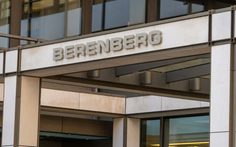 ChainMultiverse's tweet image. #Berenberg Economist Holger Schmieding: The #ECB does not need to wait for the Fed to cut interest rates.