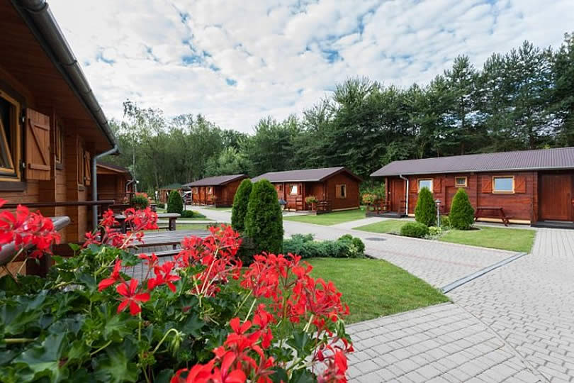 spanko24today's tweet photo. 🌊APARTAMENTY DOMKI I POKOJE BOSMAN Z BASENEM LETNIM JACUZZI NAD MORZEM W REWALU
cicha otoczona zielenią okolica - 50m od zejścia na plażę 👉https://t.co/VWB2xusWRF
#domkinadmorzem #Morze #pokoje #nadmorzem #atrakcje dla dzieci #wolnydomek #Rewal #Wybrzeże #bałtyk #balticsea https://t.co/r2fgQ8tRet