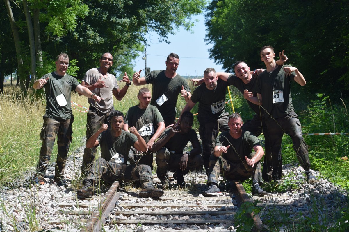 40RA_Officiel's tweet photo. #MondayMotivation Vous aimez l’eau, la boue, la paille et surtout vous soutenez nos blessés ? La Lutum Corda est faite pour vous. 8 km, 40 obstacles, restauration et matériels exposés. RDV le 9 juin #AvecNosBlessés à Suippes. Inscriptions et détails ici 👉 https://t.co/wnVbFxCK0g https://t.co/w5nIK0JJAx