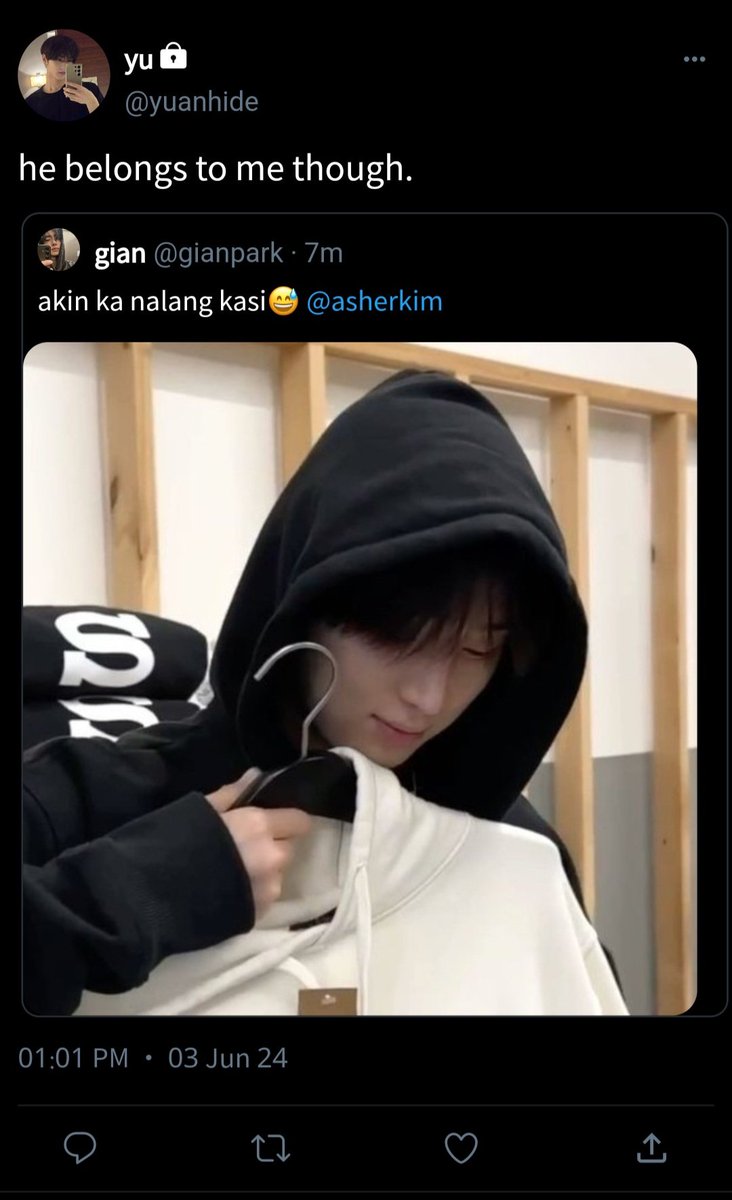 The boy is mine. 

— #sunwon few tweets au Where in Yuan is always reminding that Asher is only his.