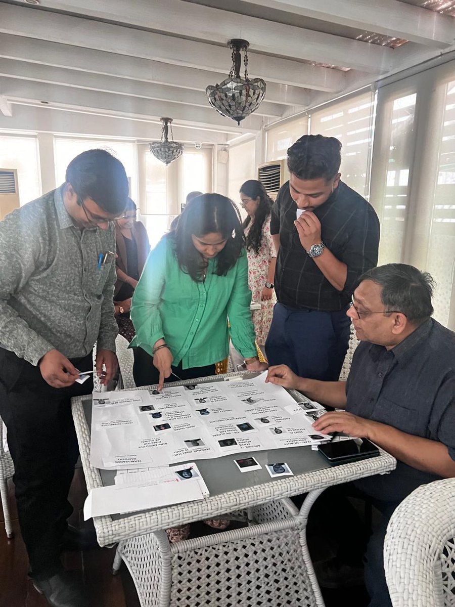 IPEGlobal's tweet photo. Another successful company #Induction, glimpses from a fun day put together by our HR team, welcoming new members to our IPE family!
#training #companyinduction #IPEans #IPE25Years https://t.co/3YdinhR7Ve