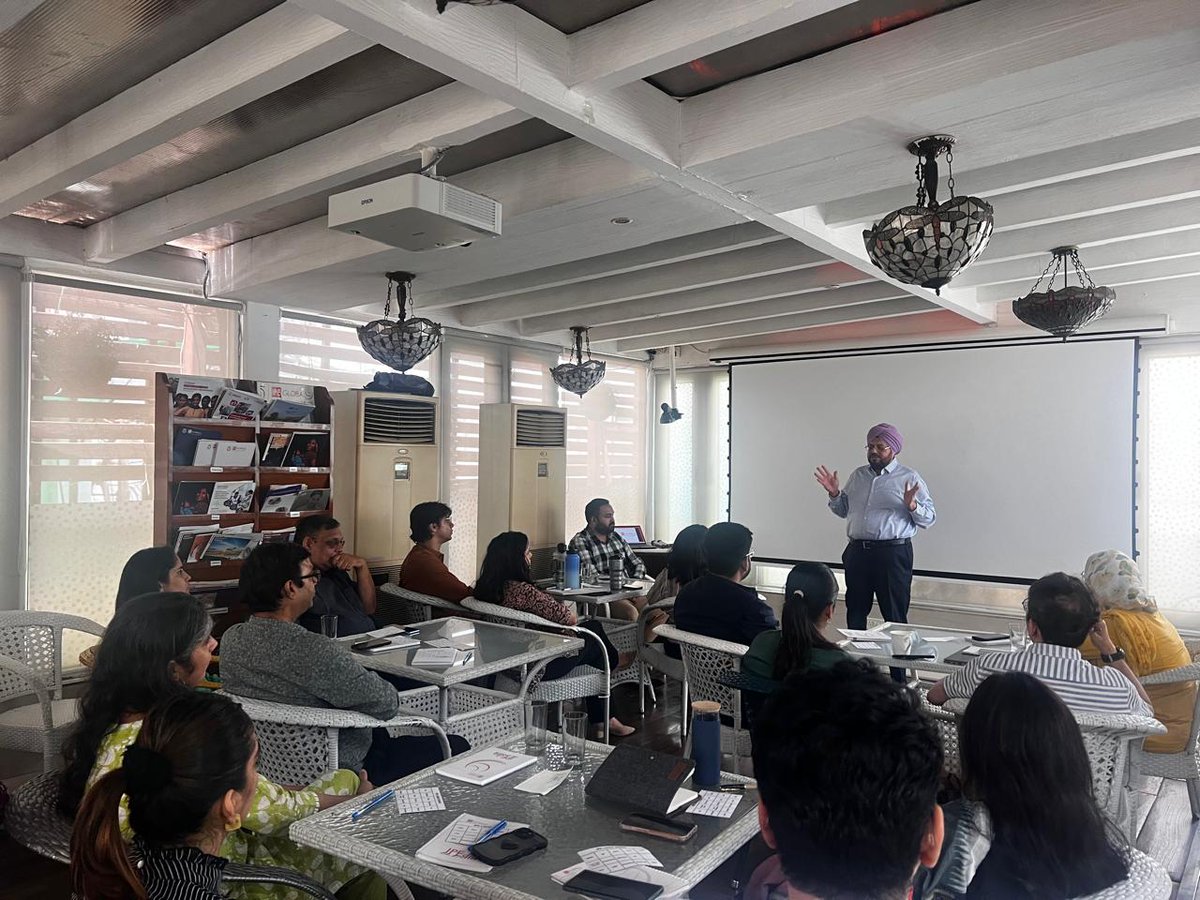 IPEGlobal's tweet photo. Another successful company #Induction, glimpses from a fun day put together by our HR team, welcoming new members to our IPE family!
#training #companyinduction #IPEans #IPE25Years https://t.co/3YdinhR7Ve