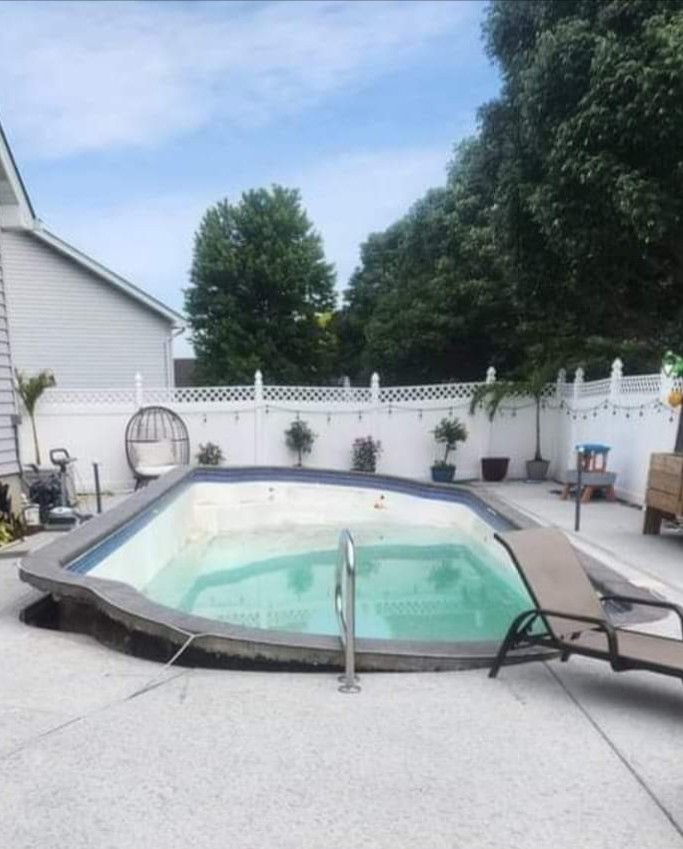 NosArtisansODT's tweet image. #nosartisansontdutalent 
Après la #fosse #sousmarin voilà la #piscine baladeuse