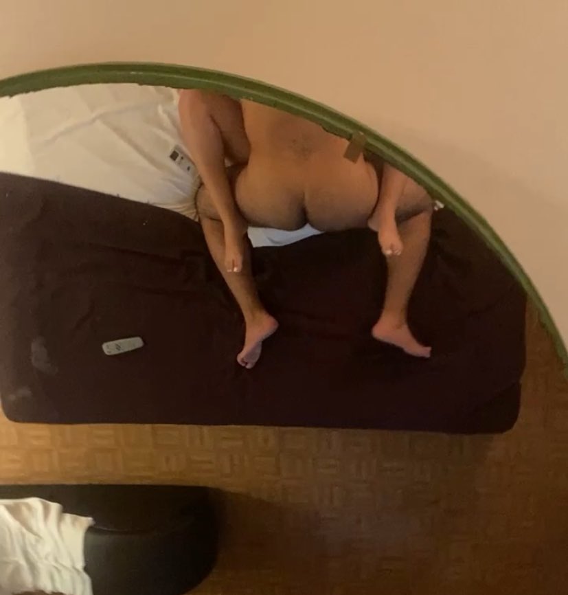 Fer y Angie tweet media