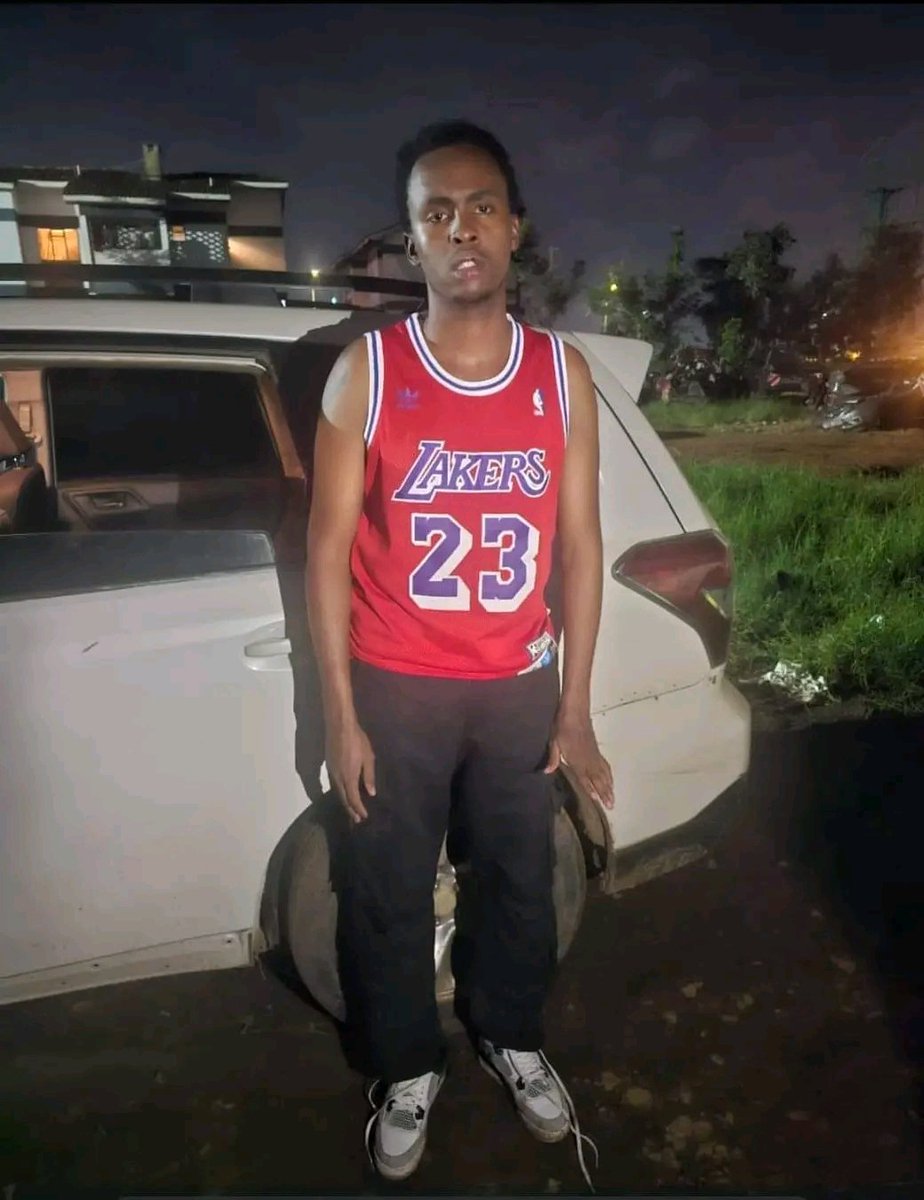 omwambaKE's tweet photo. Finally,
When a man falls, don't laugh at him. Instead, Learn from his mistakes.
Now Ian Njoroge will understand the True Meaning of asiyefunzwa na mamaye hufunzwa na ulimwengu.
It's shocking that Ian Njoroge is just 19 years old and his dad his a teacher. The kind of problems we put our parents into sometimes.
No matter how much someone provokes you, Never Never allow your emotions to overrule your Reason.
You may think the police are useless until they start looking for you. Look at Ian Njoroge.
Ian Njoroge was arrested at his girlfriend's house.
May God have Mercy on Ian Njoroge.
Hasira Hasara!