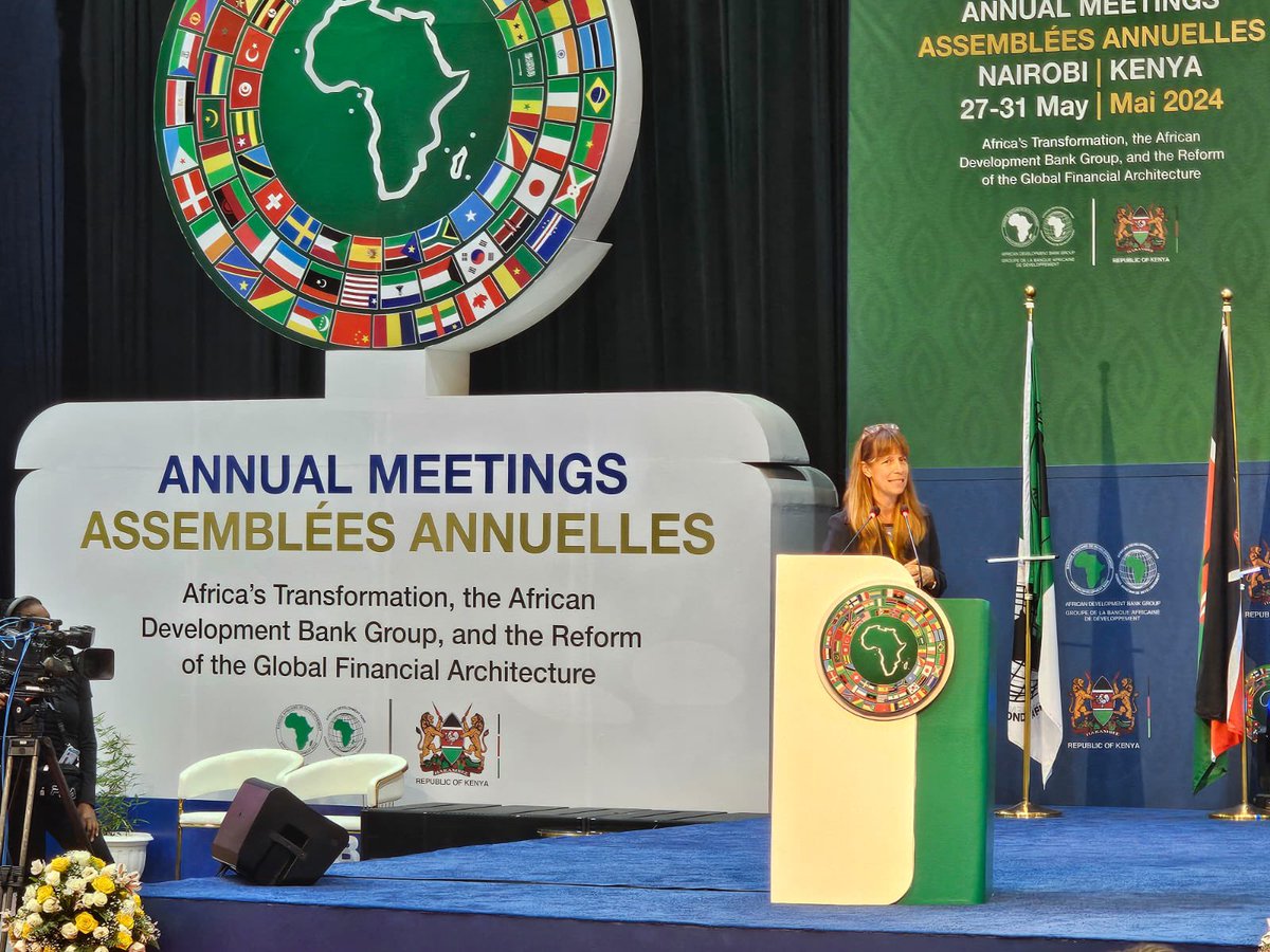 heikeharmgart's tweet photo. What a great opportunity to discuss topics from entrepreneurship to climate finance - and how to be bolder together for #Africa at the #AFDBAM2024 

@AfDB_Group @EBRD https://t.co/9UR1czfWGN