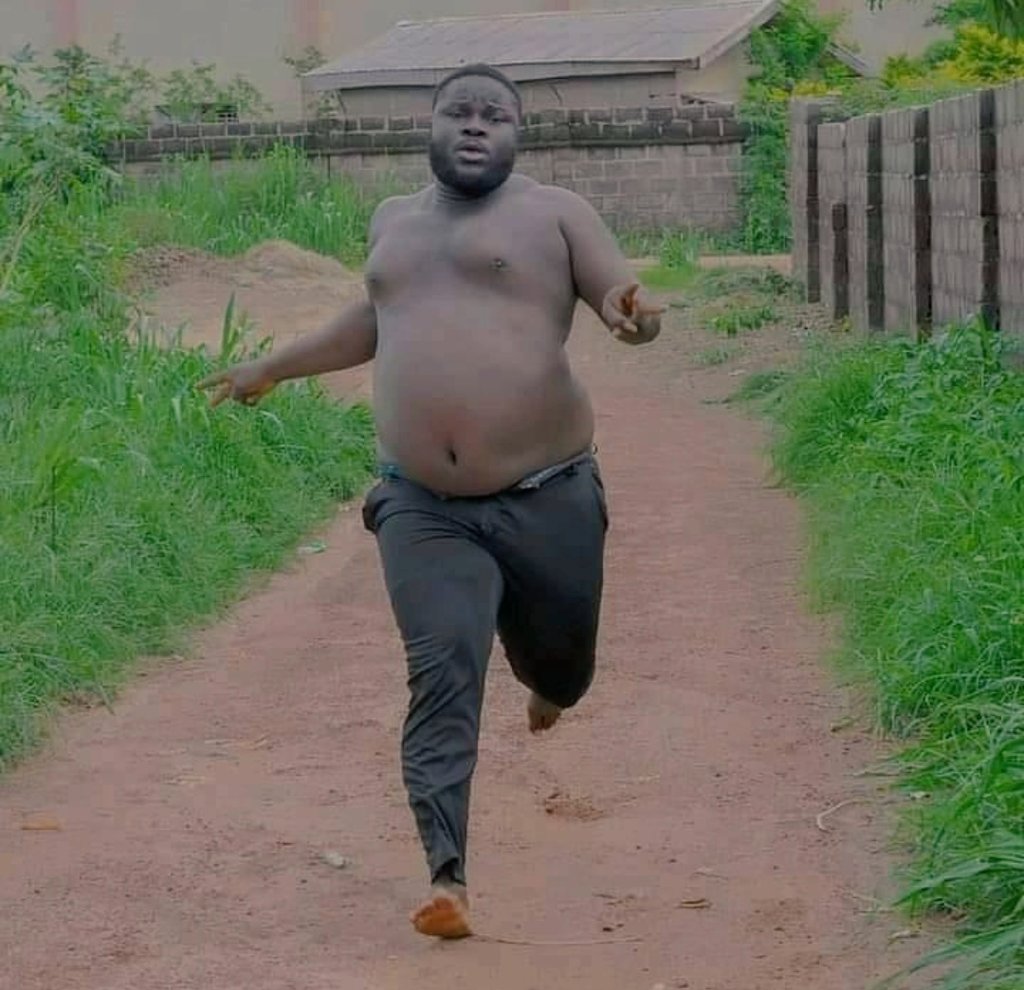 SammyDababy23's tweet photo. When I can't fetch water because the well is too deep #SSOX https://t.co/eBF2iFUZzQ
