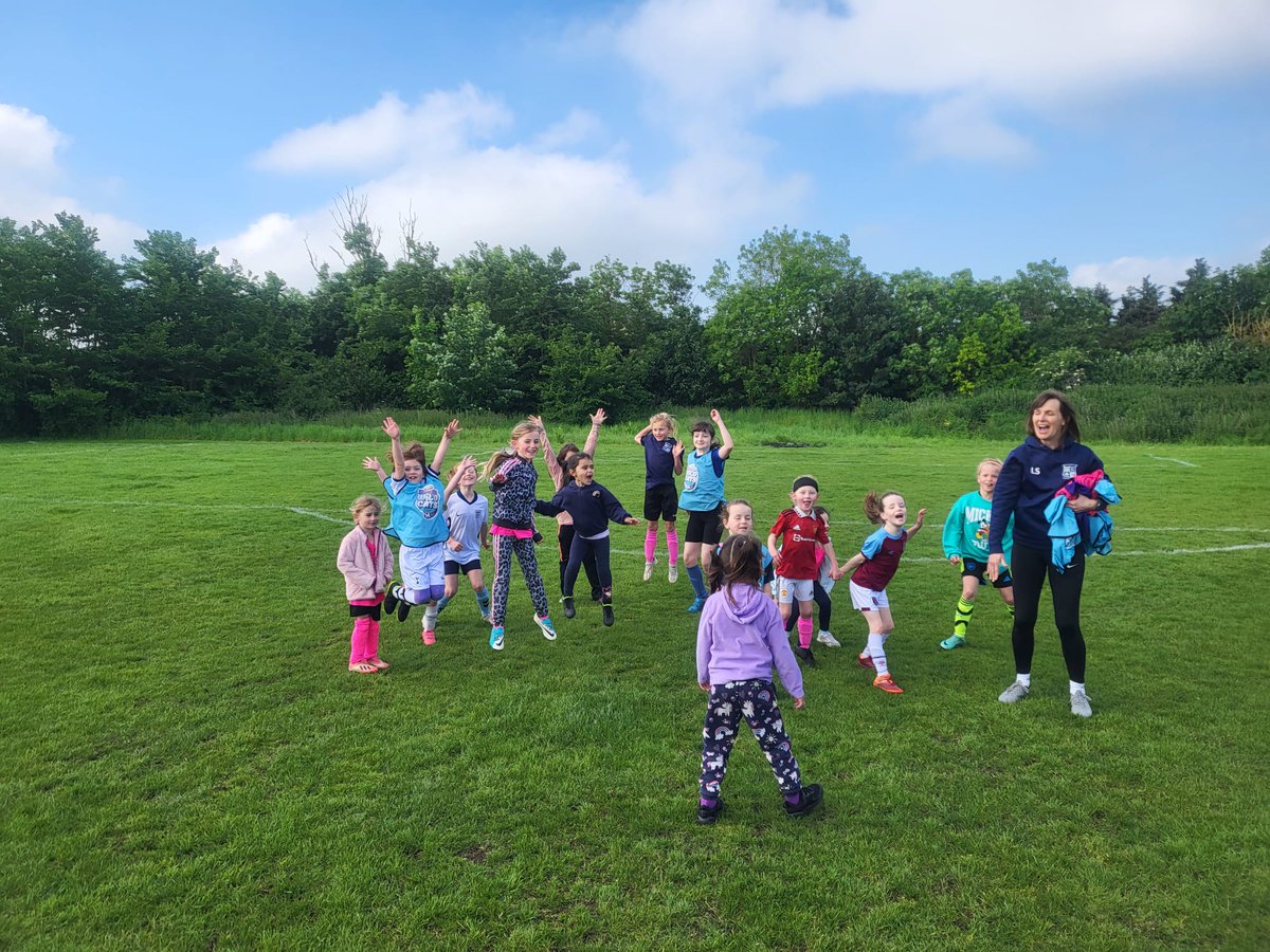 Yesterday was our last Wildcats session of the season 🥲. We have thoroughly enjoyed having over 60 girls attend throughout the season. 

A huge thank you to all the coaches for giving up their Sunday mornings and we hope to see you in August.