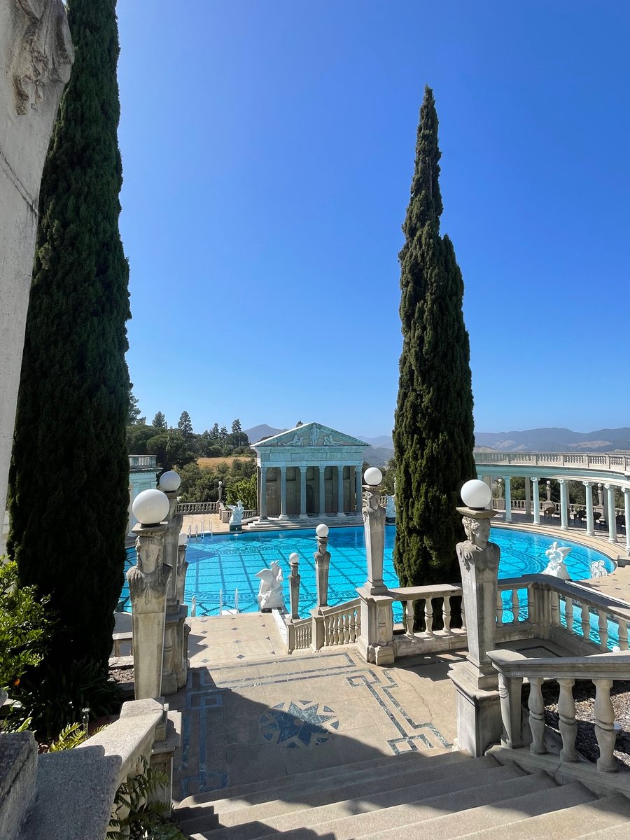 Yesterday at the Hearst Castle was 🔥🔥