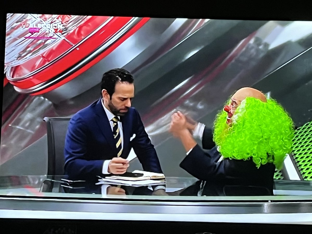 GRACIAS <a href="/brozoxmiswebs/">brozo xmiswebs</a> <a href="/CarlosLoret/">Carlos Loret de Mola</a> GRACIAS a los verdaderos periodistas y GRACIAS a todos los mexicanos que han luchado por un mejor país!!! México merecía mucho más 😢💔