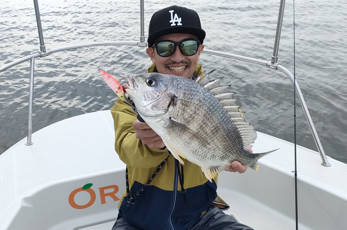 Taka_icfc's tweet photo. 6/2午前チャーター便
トップのリクエストでスタートしてすぐにキャッチ🐟
反応よくその後も水面ボコボコ🎣
最後チニングもちょっとやってボトムでもしっかりキャッチ🐟
クイックウォーカー釣れてます！
トップは今がハイシーズン！釣りたい方はご予約お早めに！
 #Megabass  #DogxQuickWalkerSW @PR https://t.co/3gILz1iwUr