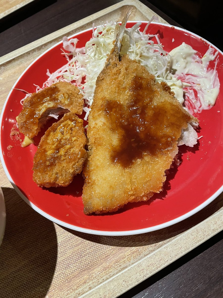 ayaxx830's tweet photo. 昼のみランチ最高❤️
#居酒屋たま https://t.co/10yGN5VyK9