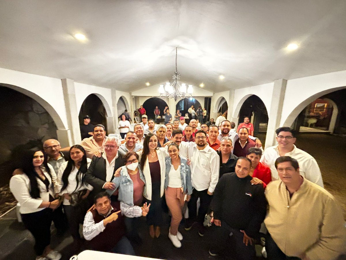 Querido <a href="/isaacsolar/">Isaac Montoya</a>, te felicito por tu triunfo. Hemos recuperado #Naucalpan. Nuestro pueblo ha decidido transformación sobre corrupción.