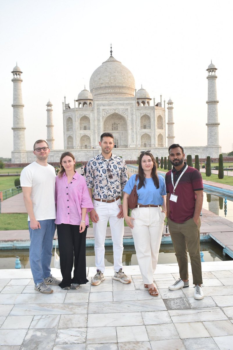 TCOIndia's tweet photo. Overnight Agra Tour from Delhi 

@GetYourGuide @ViatorTravel @arivaltravel https://t.co/Z6Kp4E4Tqg