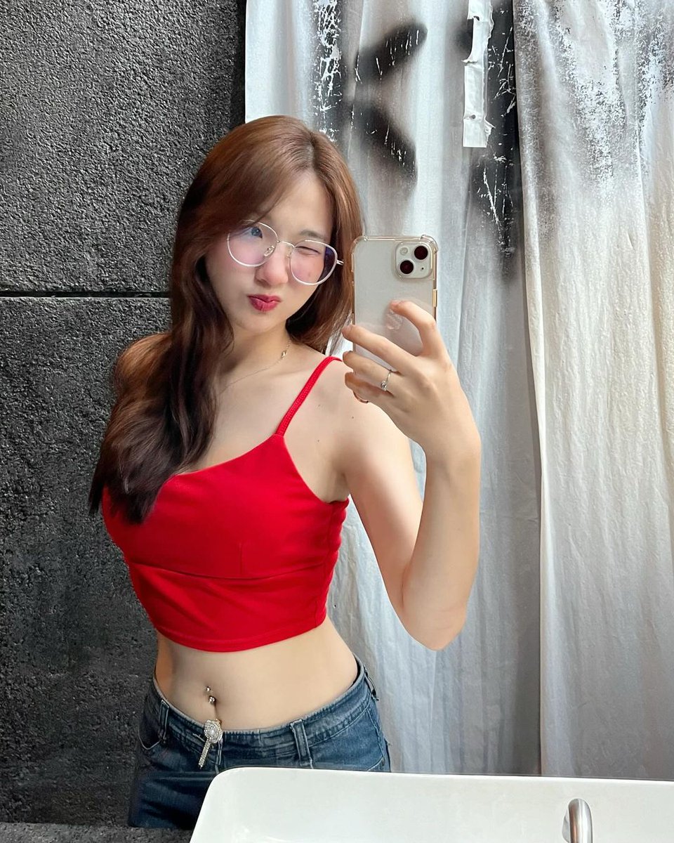 Gmail199701's tweet photo. อยากเยดก็บอกตรงๆไม่ต้องทำทรงบอกคิดถึง🤣
🔥สายปั่น ห้ามพลาด
💥แจกเครดิตฟรี 58
สมัคร👉 https://t.co/U9TYyuZMuS
แจกวาร์ป เทเลแกรม🔞
คลิ๊ก📍https://t.co/rjlEqhKIWS

#ฟีด #กดใจ #ติดตามหน่อยนะ #รีทวิตให้ด้วยน้า #Mufc #DEk67 #วอลเลย์บอลหญิง #ลบยังMV #ฆ่าหมกคอนโด #Bbrightvc #เก้าพีพี https://t.co/rC2X6v5eVC