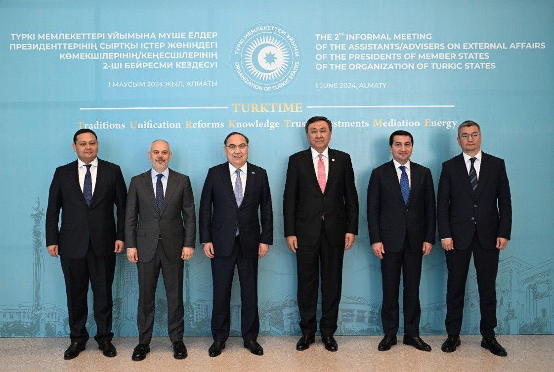 ErzhanKazykhan's tweet photo. Almaty hosts the 2nd Informal Meeting of Assistants / Advisers on External Affairs of the Presidents of the Organization of Turkic States #TURKTIME @Turkic_States https://t.co/cOuJux5Dri