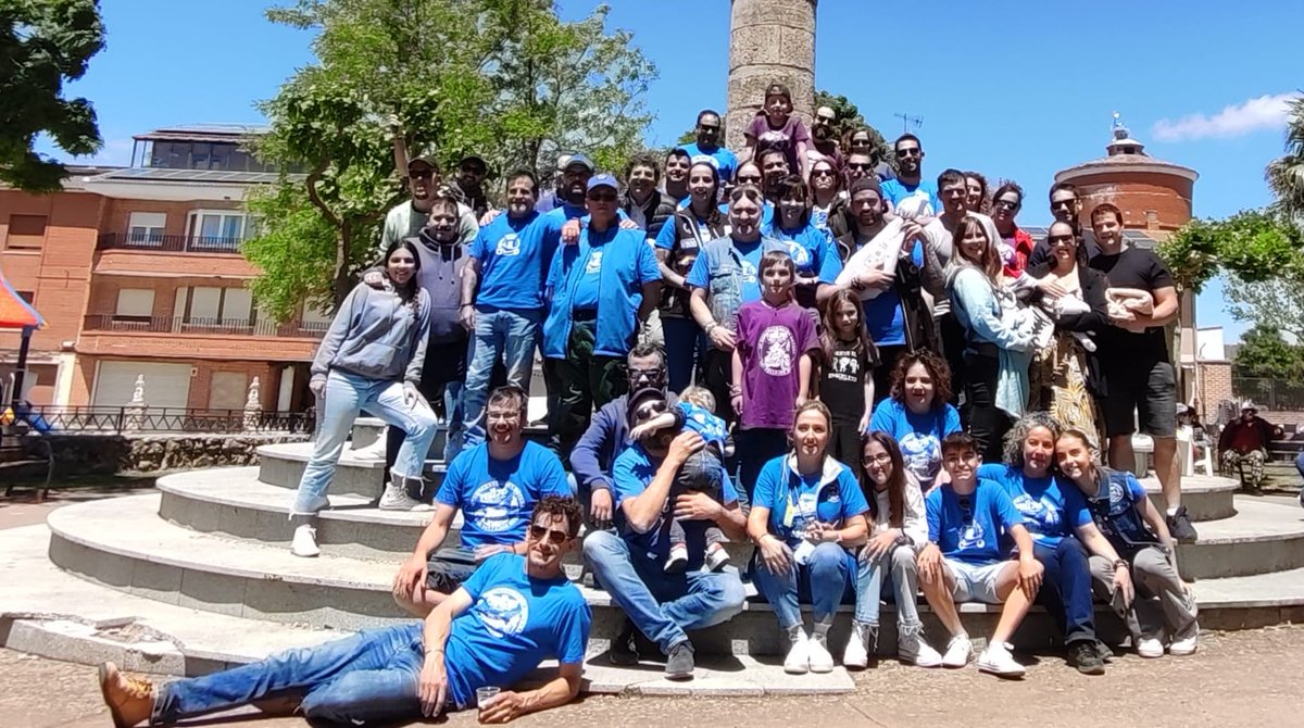 moquma's tweet photo. Con la trdicional foto de socios teminamos nuestra concetracion #lospellejos24. Esperamos que todos los que acudisteis disfrutarais de las actividades, y nos vemos en #lospellejos25 https://t.co/8IRZfLrAUt