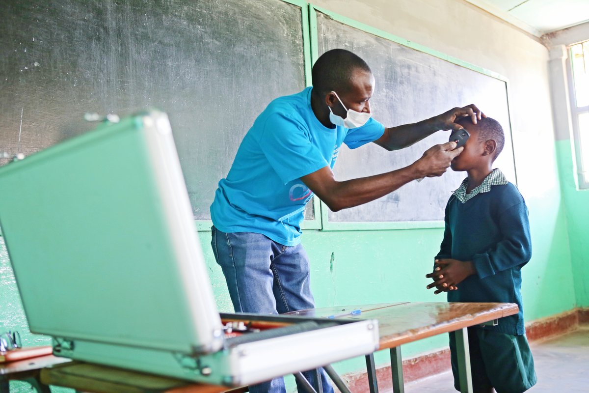 Orbis_Zambia's tweet photo. Empowering Young Minds through Clear Vision! Our diligent health workers are on the ground, conducting eye health screenings in schools across Copperbelt Province. Let's ensure every child can see the world with clarity and confidence! #qatarcreatingvision #savingsightinzambia https://t.co/RoRBKNiRYi